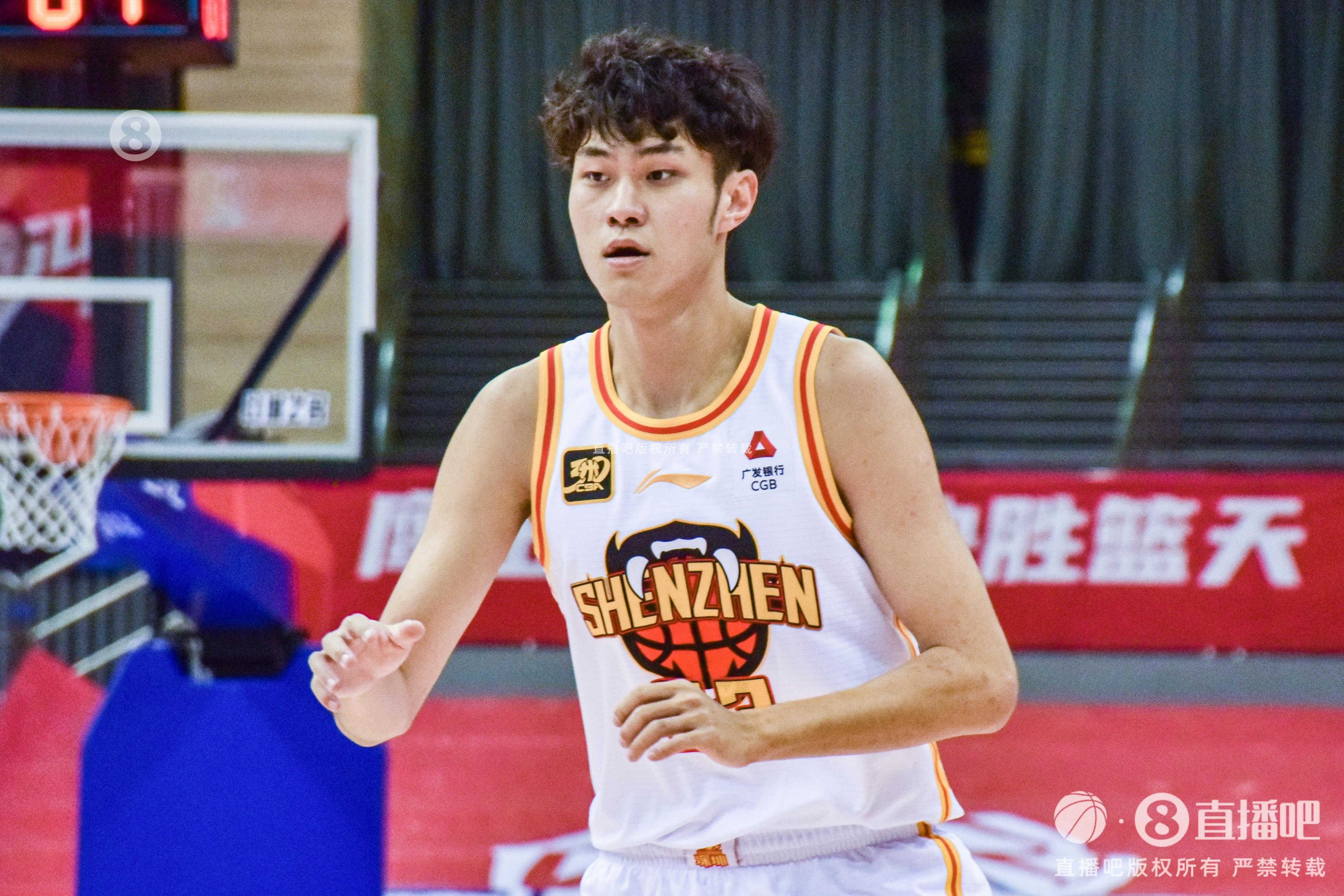 表現(xiàn)出色！王浩然14中7拿到20分3板6助2斷 正負(fù)值+30